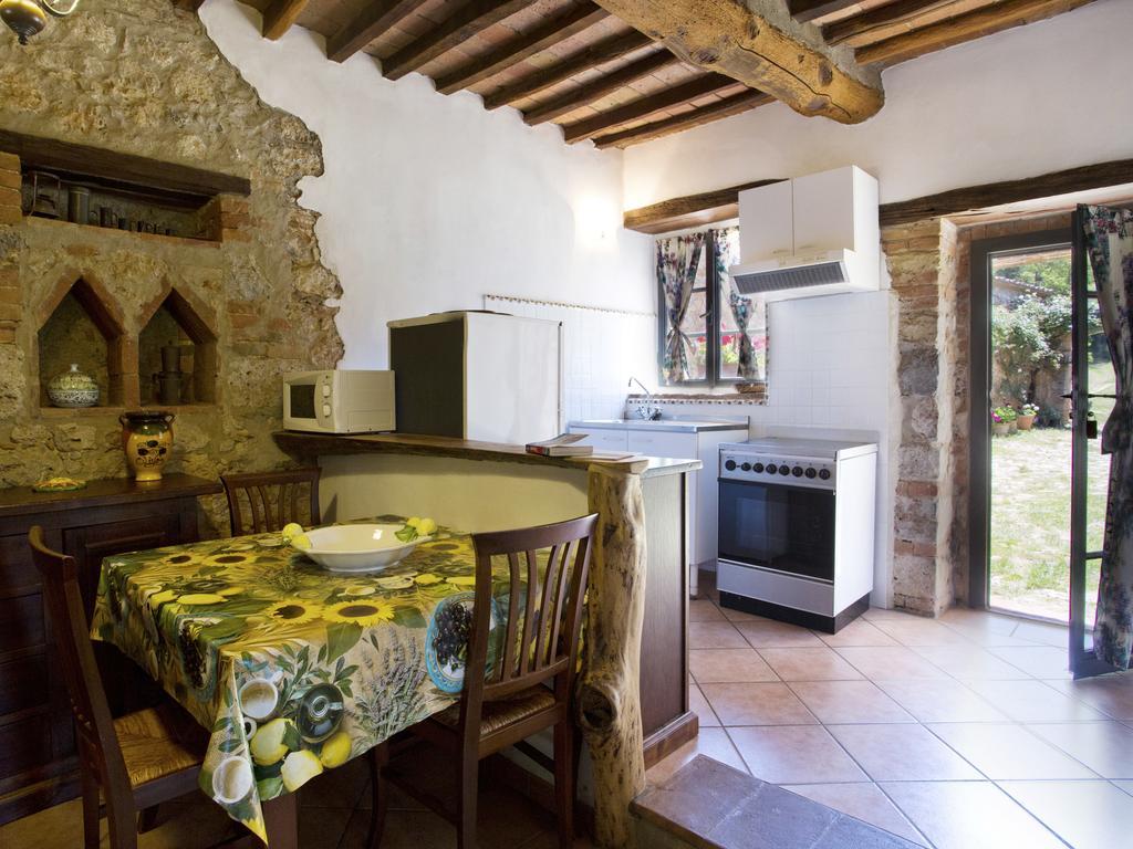 Novelleto Villa Monteriggioni Kültér fotó