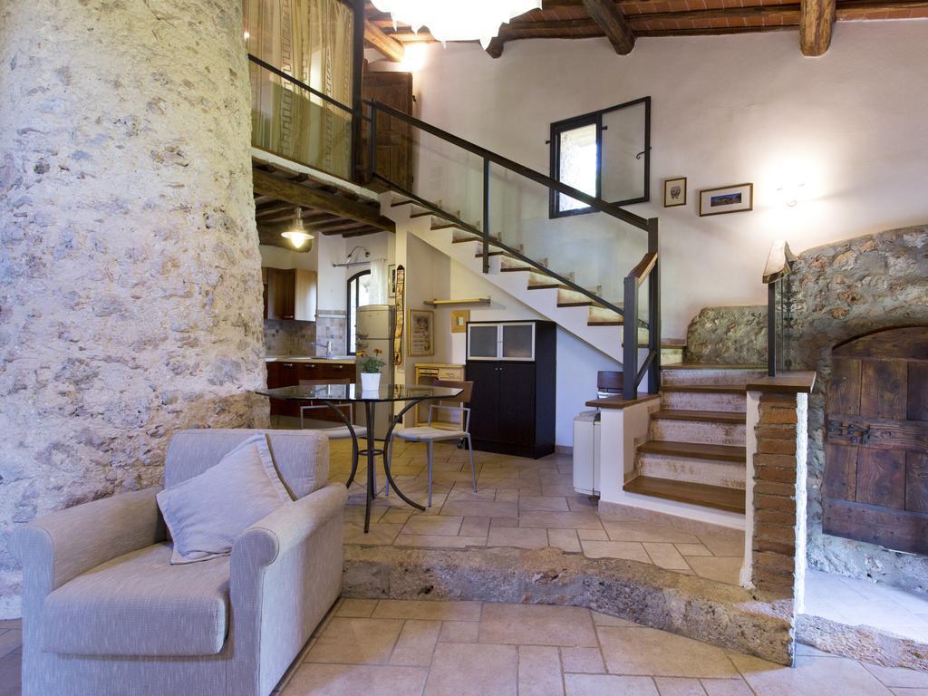 Novelleto Villa Monteriggioni Kültér fotó