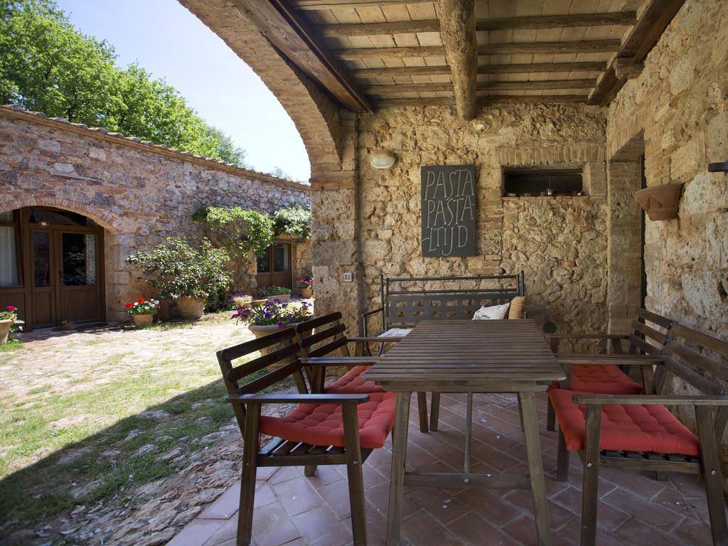 Novelleto Villa Monteriggioni Kültér fotó